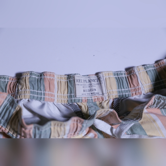 Free Planet - Striped Retro - Shorts - Picture 2 of 3